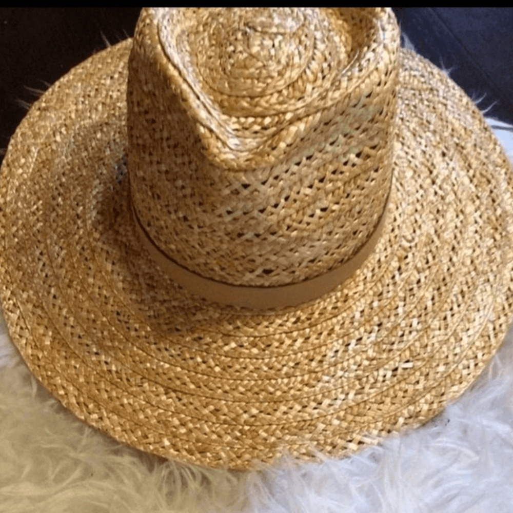 NEw ! Rare Wyeth Stamped straw rancher